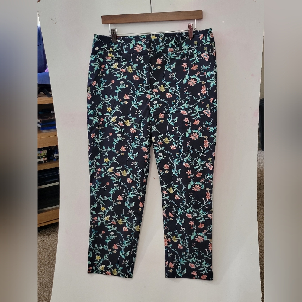 Ann Taylor LOFT Navy Marisa Julie Riviera Floral Ankle Pants Size 10